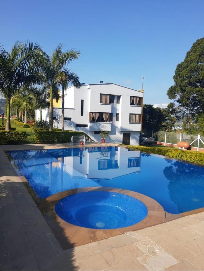 Hotel Casa Confort Santa Rosa de Cabal Zewnętrze zdjęcie