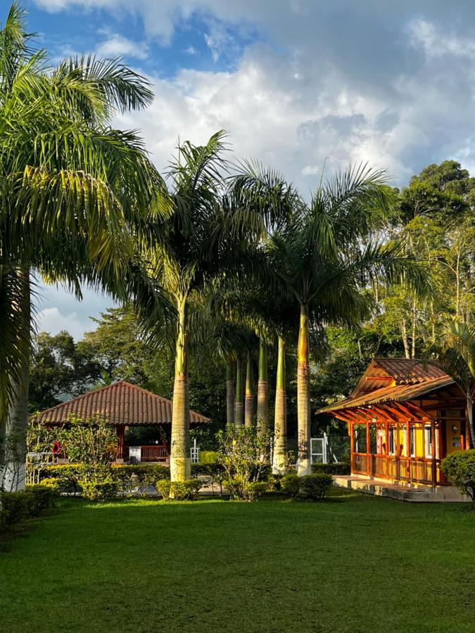 Hotel Casa Confort Santa Rosa de Cabal Zewnętrze zdjęcie