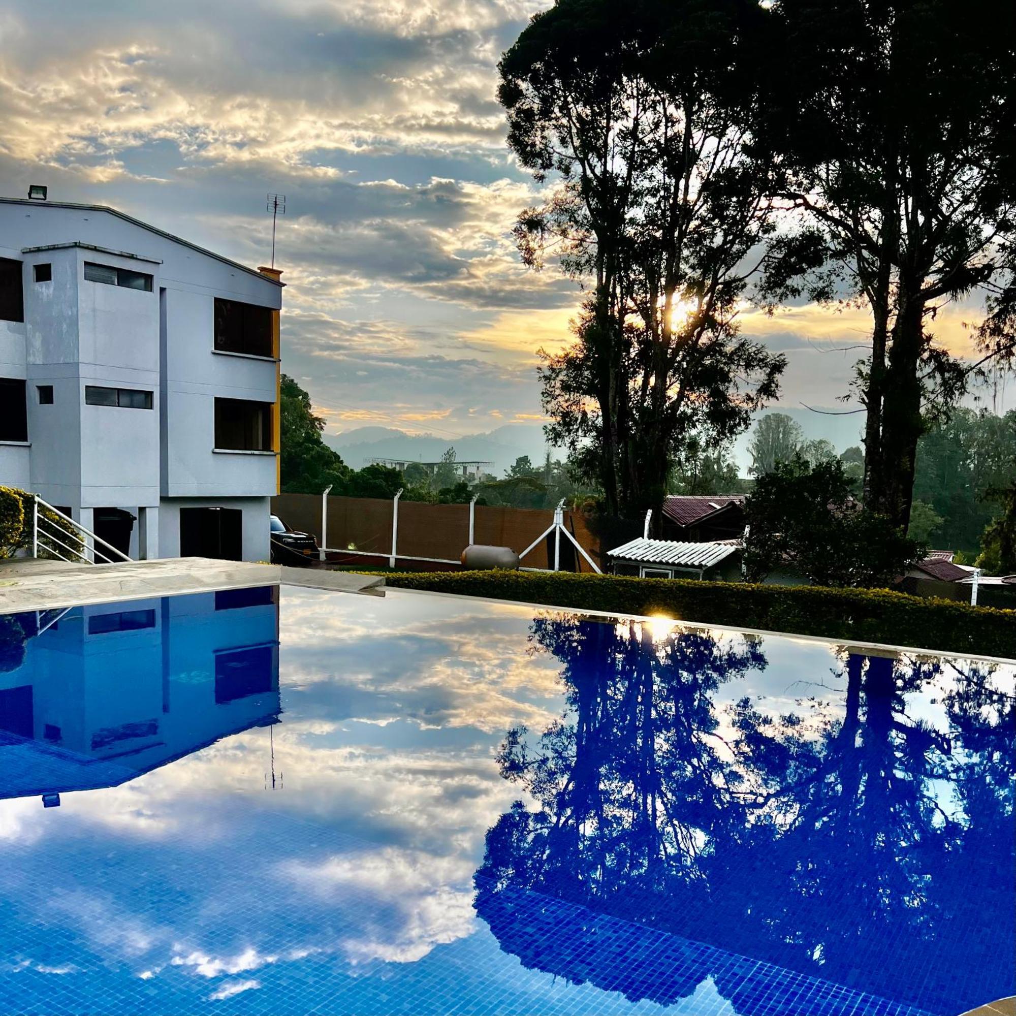 Hotel Casa Confort Santa Rosa de Cabal Zewnętrze zdjęcie