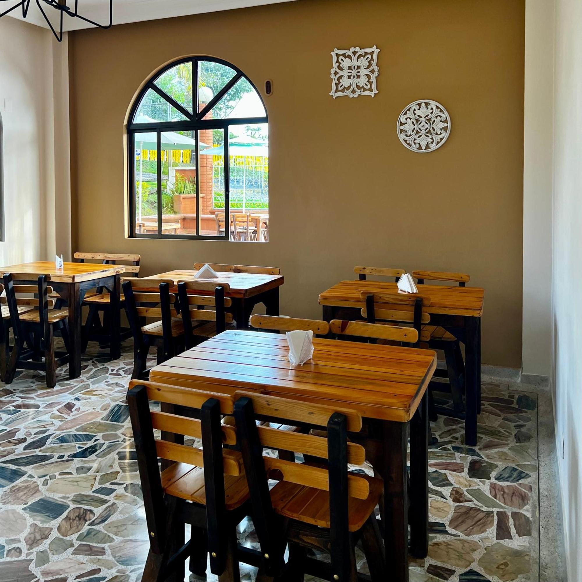 Hotel Casa Confort Santa Rosa de Cabal Zewnętrze zdjęcie