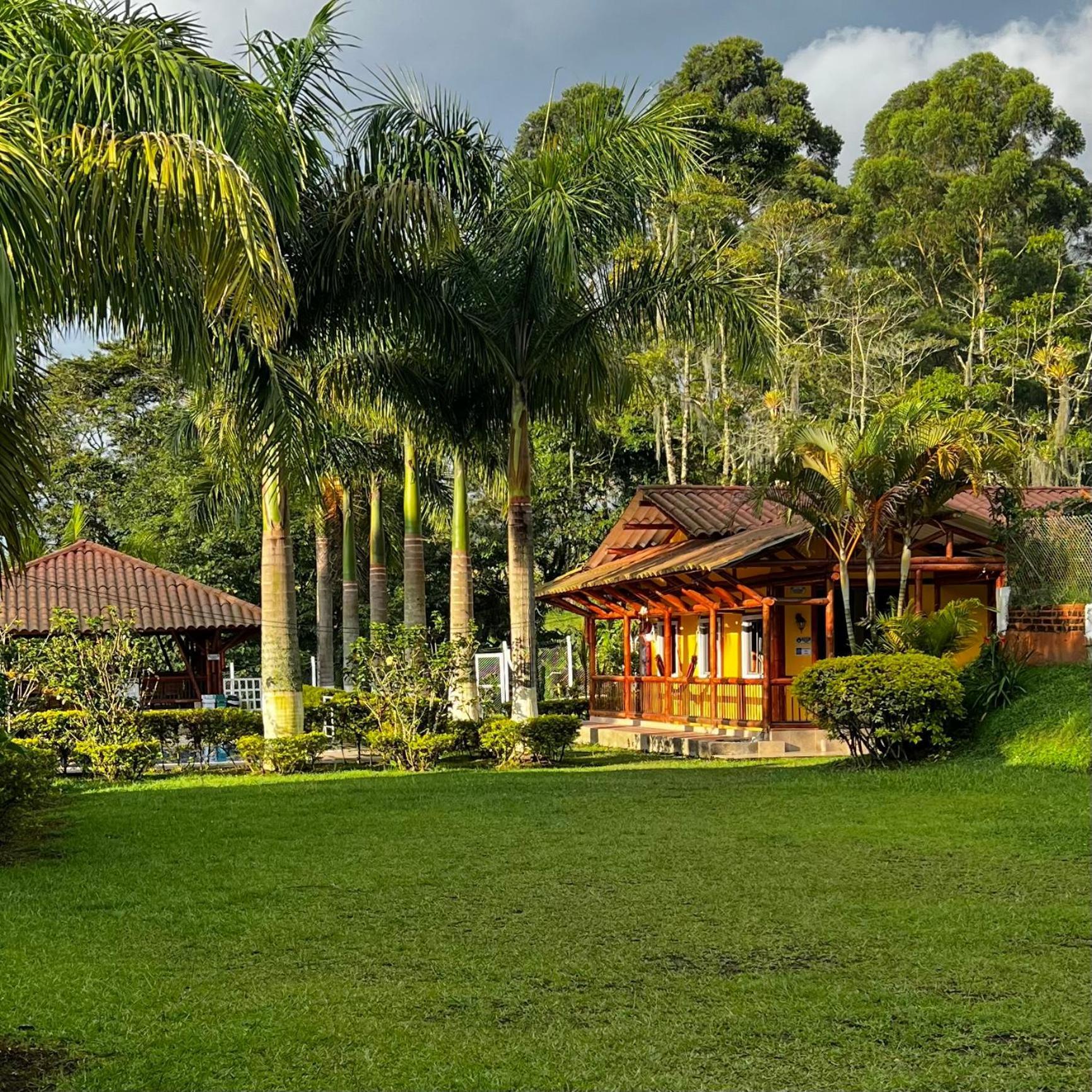Hotel Casa Confort Santa Rosa de Cabal Zewnętrze zdjęcie